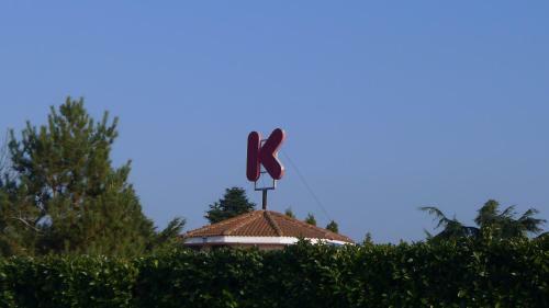 Motel K