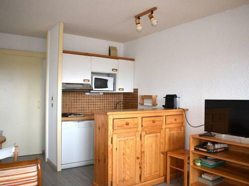 Apartamento Studio Font-romeu-odeillo-via, 1 Pi�ce, 2 Personnes - Fr-1-580-65
