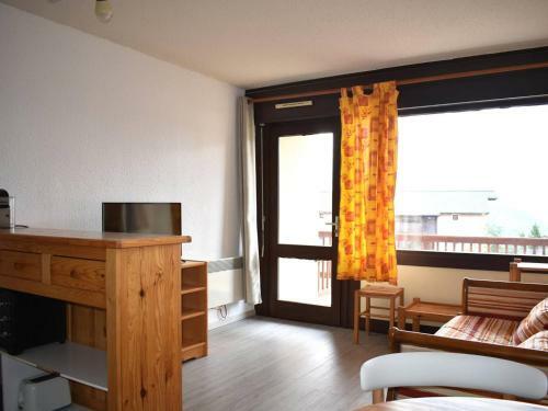 Apartamento Studio Font-romeu-odeillo-via, 1 Pi�ce, 2 Personnes - Fr-1-580-65