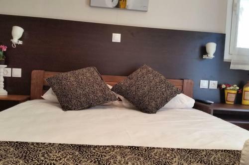 Hotel Nefeli Studios Nydri Main Road