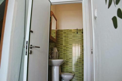 Roots Apartment