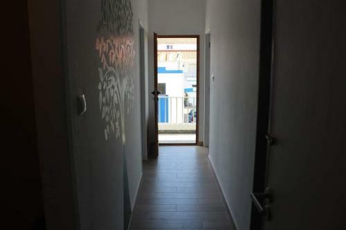 Roots Apartment
