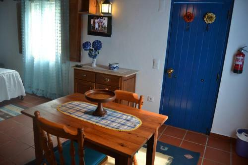 Villa Lurdes Next To Ribeira D'ilhas Beach