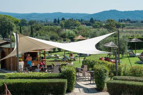 Aparthotel Le Corti Di Montepitti