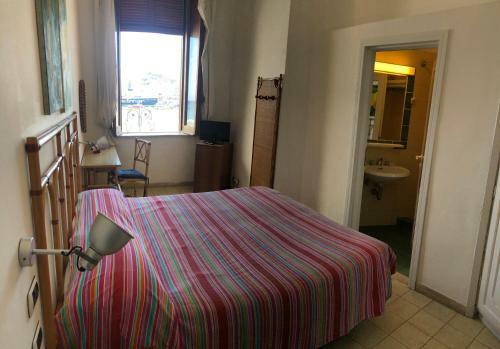 Hostal Visitponza - Le Stanze Sulla Spiaggia