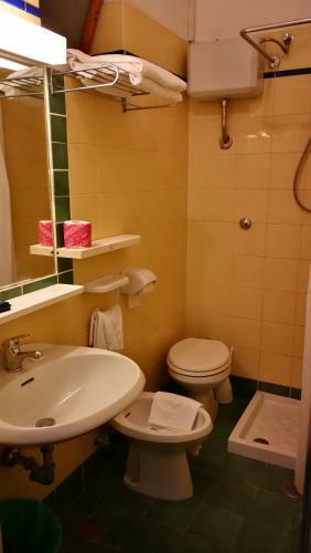 Hostal Visitponza - Le Stanze Sulla Spiaggia