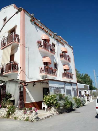 Hotel La Scogliera