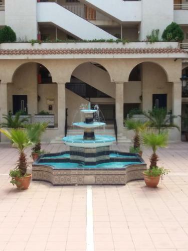 Bonito Apartamento Con Varias Piscinas