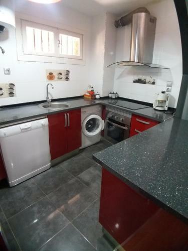 Bonito Apartamento Con Varias Piscinas