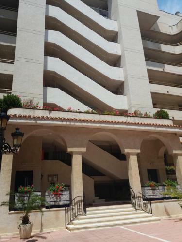 Bonito Apartamento Con Varias Piscinas