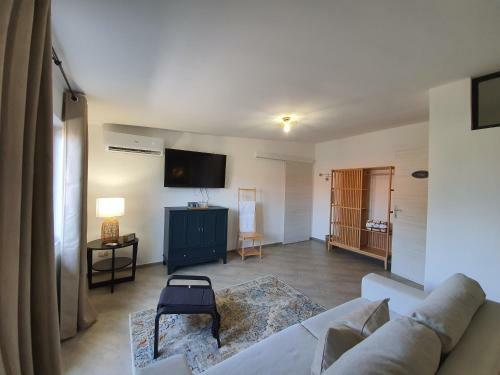 Bed & Breakfast Villa Rio Claro - Rio Claro Holiday Rooms
