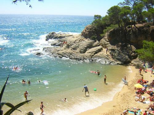 Beautiful Apartment, Swimming Pool And Beach 2