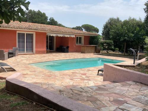 Villa � Porto-vecchio Avec Piscine Priv�e