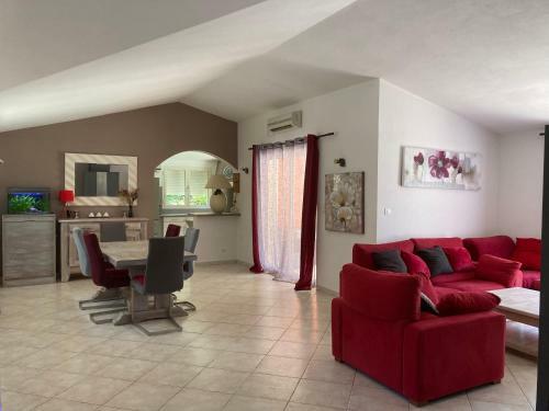 Villa � Porto-vecchio Avec Piscine Priv�e
