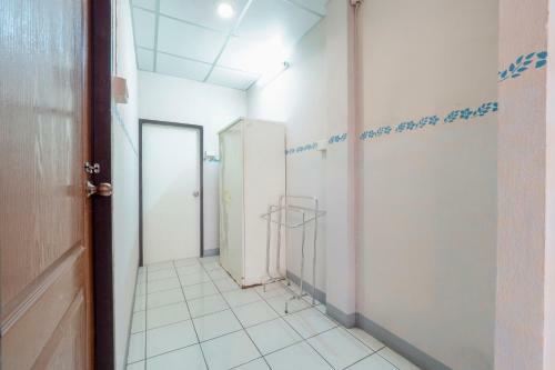Hotel Oyo 1152 Hongpak Mint