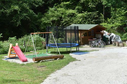 Hostal Vila Kosca - 2 Apartments For Rent