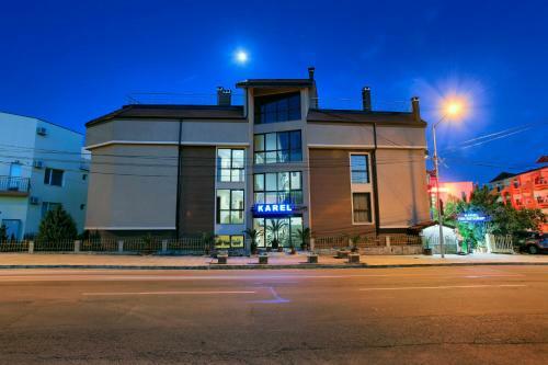Family Hotel Karel