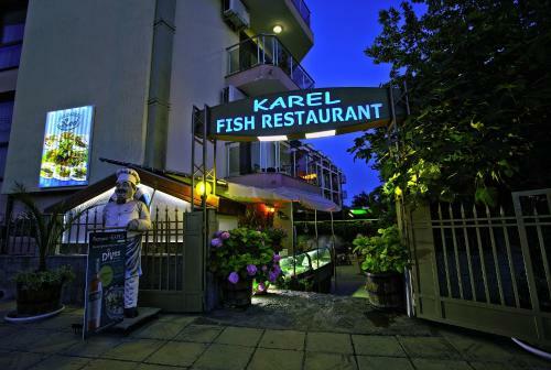 Family Hotel Karel