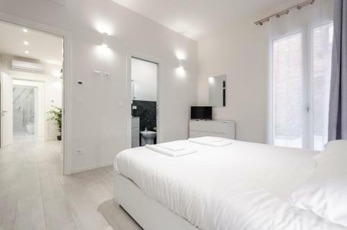 Apartamento Dimora Santo Stefano: Ampia, Con Giardino Privato