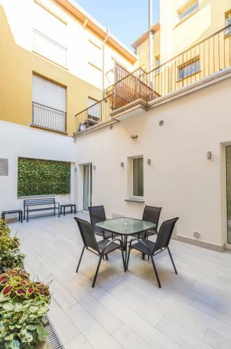 Apartamento Dimora Santo Stefano: Ampia, Con Giardino Privato
