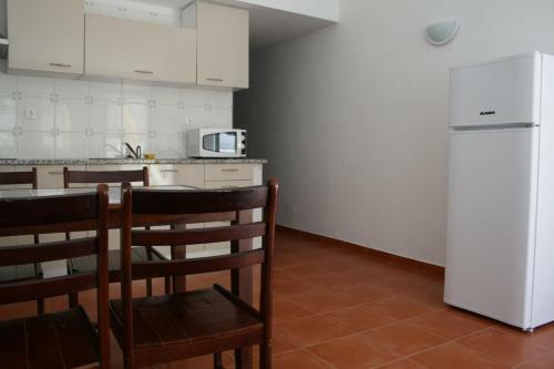 Apartamento Casa Da Praia Do Amado