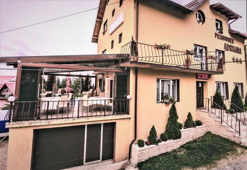 Hostal Pensiunea Adriana Straja