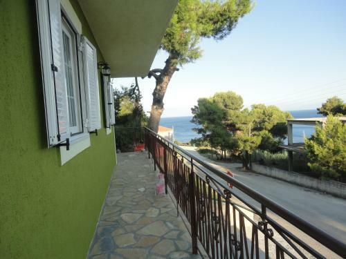 Yialos Apartments