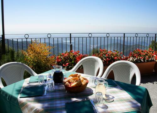Bed & Breakfast Baita Bondella