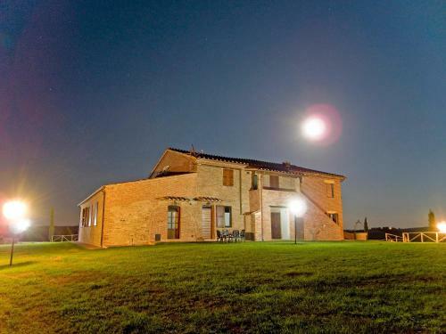 Holiday Home Capanna Siena