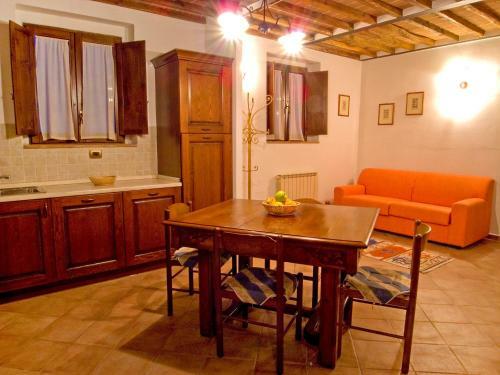 Holiday Home Capanna Siena
