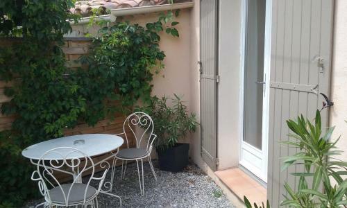 Hostal Les Oliviers