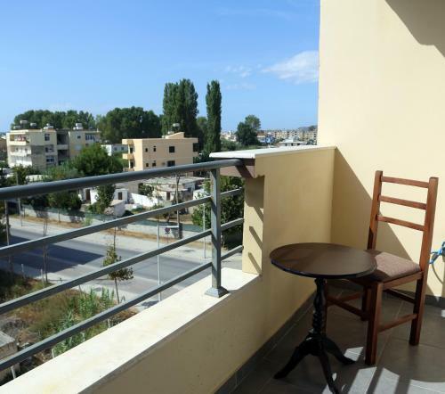 New Apartment Near The Beach