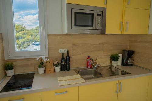 Beach Apartments Marijana