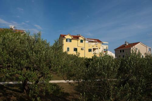 Beach Apartments Marijana