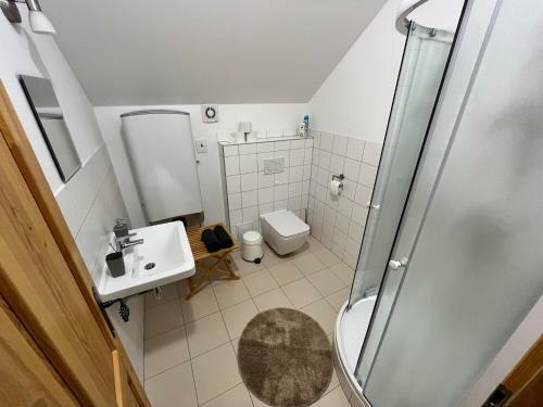 Hostal Penzion Vina?stv� Simenon