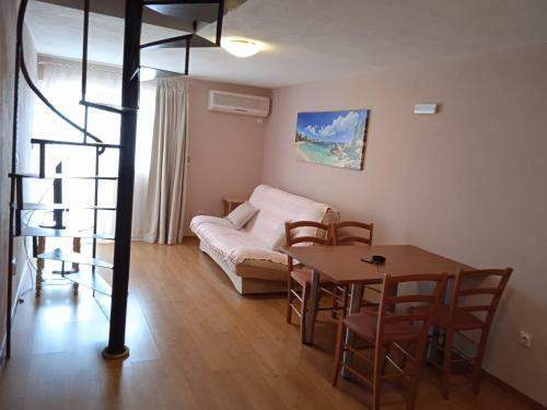Apartments Milica