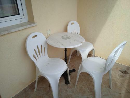 Apartments Milica