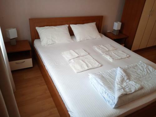 Apartments Milica