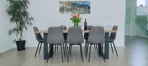 Gorgeous Villa Lola With Private Heated Pool