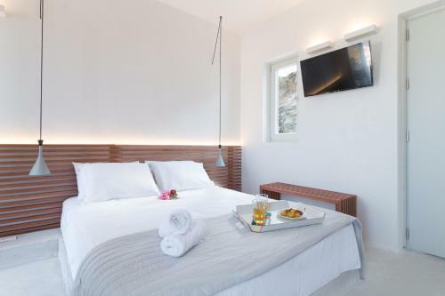 Wabi Luxury Suites & Maisonettes Ios