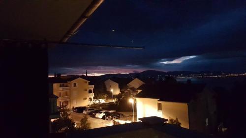 Apartment La God