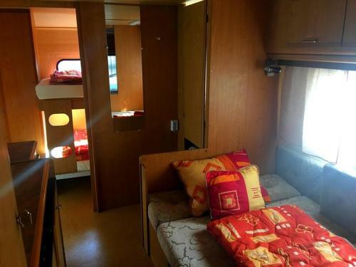 Happy Home Caravans-with Air Conditioner