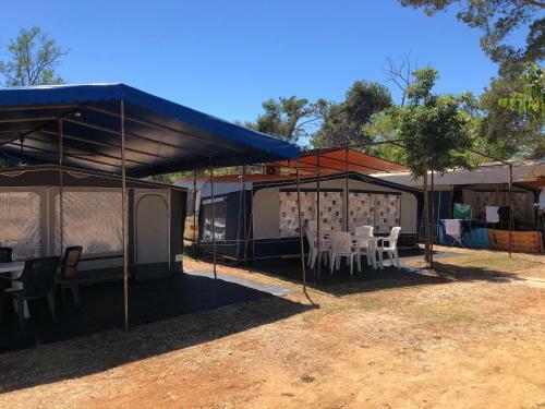 Happy Home Caravans-with Air Conditioner