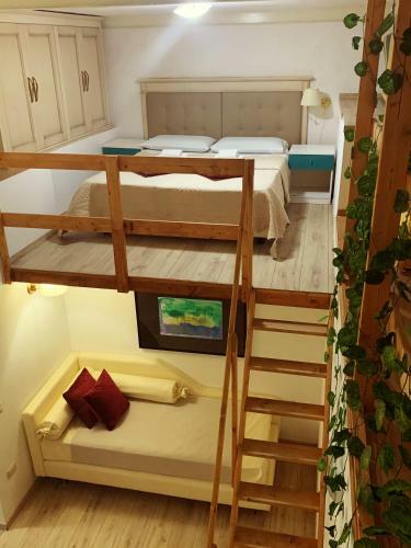 Hostal Appartamentino Louis