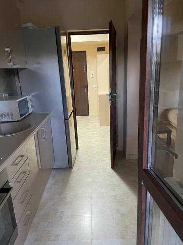 Miraj 2 Lake Apartment