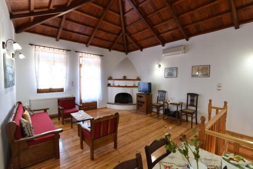Anna's Summer House