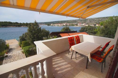 Apartments Simuni 66