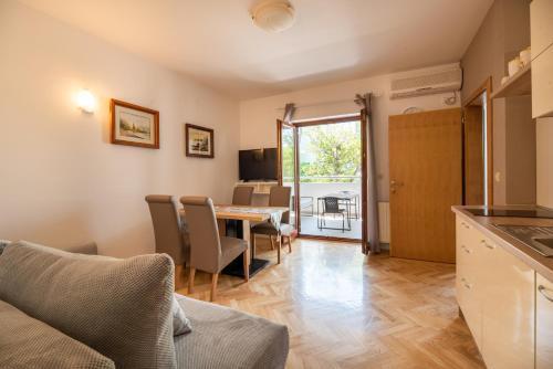 Apartments Barka