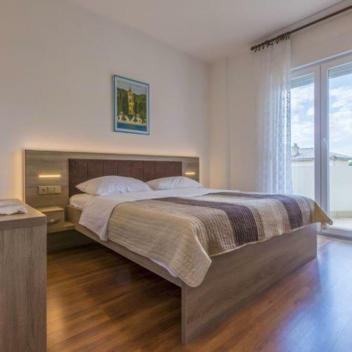 Apartmani S Dvije Sobe 4 Osobe