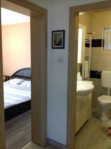 Apartmani Tomljenovi?